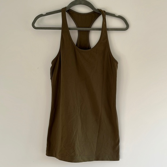 Lululemon Tank Top - Picture 1 of 3